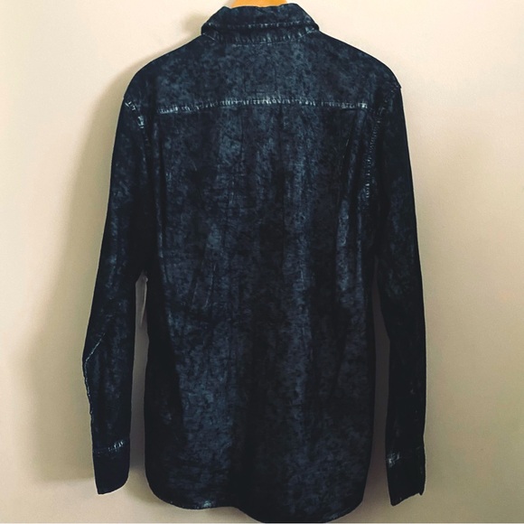 NWT Akademiks Black soft washed corduroy button down shirt with front pocket. - Picture 9 of 13